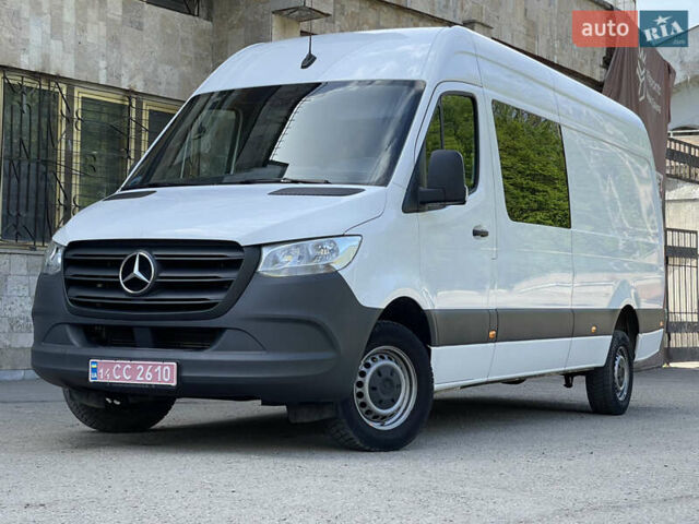 Белый Мерседес Sprinter, объемом двигателя 2.99 л и пробегом 126 тыс. км за 43266 $, фото 1 на Automoto.ua