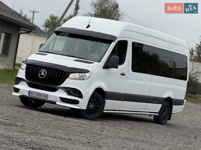Білий Мерседес Sprinter, об'ємом двигуна 2 л та пробігом 295 тис. км за 44777 $, фото 1 на Automoto.ua