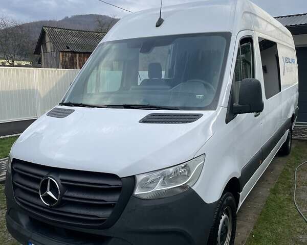 Белый Мерседес Sprinter, объемом двигателя 2 л и пробегом 450 тыс. км за 32000 $, фото 1 на Automoto.ua