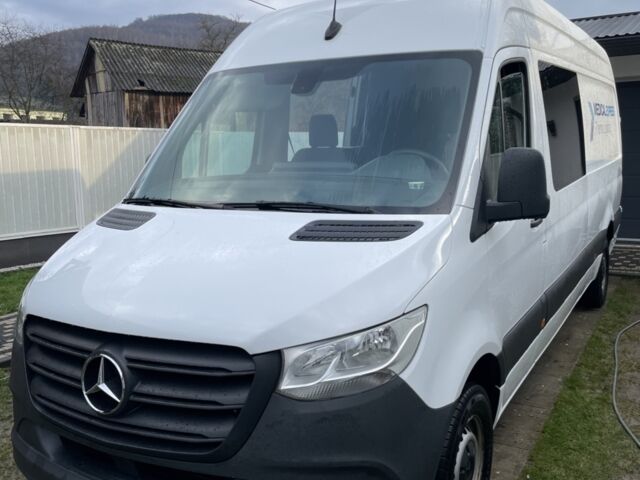 Белый Мерседес Sprinter, объемом двигателя 2 л и пробегом 450 тыс. км за 32000 $, фото 1 на Automoto.ua