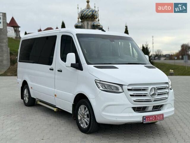 Белый Мерседес Sprinter, объемом двигателя 2.2 л и пробегом 335 тыс. км за 39100 $, фото 1 на Automoto.ua