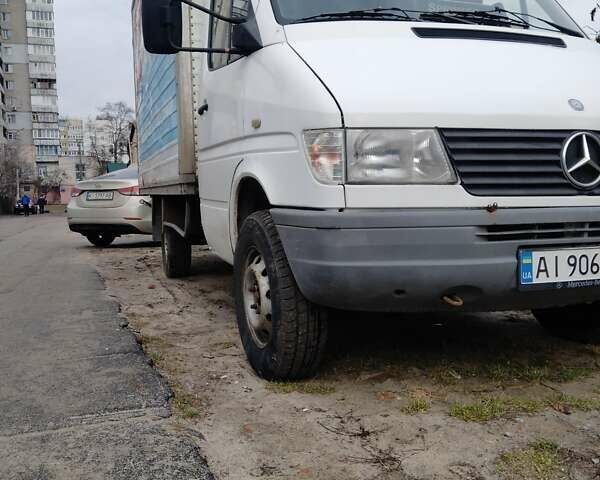 Білий Мерседес Sprinter, об'ємом двигуна 2.87 л та пробігом 883 тис. км за 7800 $, фото 1 на Automoto.ua