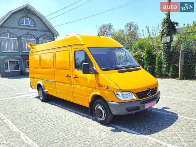 Бежевый Мерседес Sprinter, объемом двигателя 2.7 л и пробегом 168 тыс. км за 25000 $, фото 1 на Automoto.ua