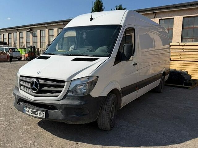 Бежевий Мерседес Sprinter, об'ємом двигуна 0 л та пробігом 350 тис. км за 11500 $, фото 1 на Automoto.ua