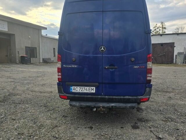 Бежевый Мерседес Sprinter, объемом двигателя 2.14 л и пробегом 720 тыс. км за 15600 $, фото 1 на Automoto.ua