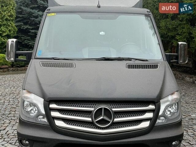 Черный Мерседес Sprinter, объемом двигателя 2.99 л и пробегом 124 тыс. км за 35900 $, фото 1 на Automoto.ua