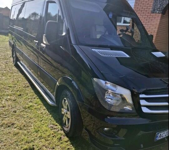 Чорний Мерседес Sprinter, об'ємом двигуна 3 л та пробігом 730 тис. км за 24692 $, фото 1 на Automoto.ua