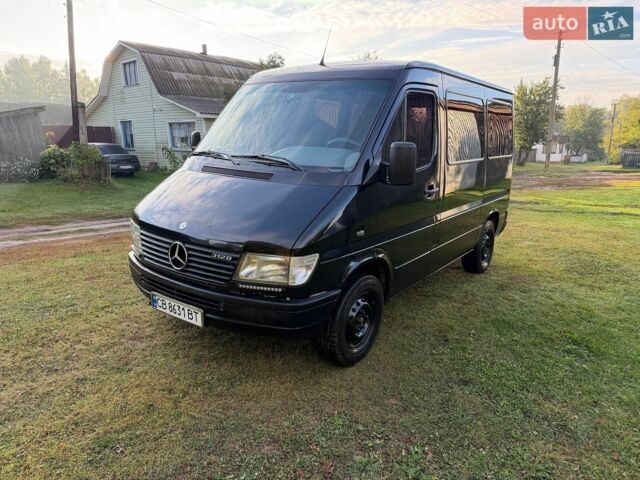 Черный Мерседес Sprinter, объемом двигателя 2.9 л и пробегом 423 тыс. км за 7300 $, фото 1 на Automoto.ua