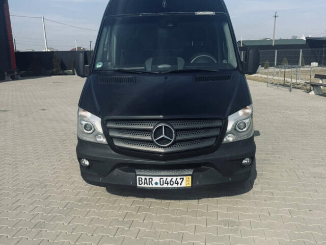 Черный Мерседес Sprinter, объемом двигателя 3 л и пробегом 423 тыс. км за 29000 $, фото 1 на Automoto.ua