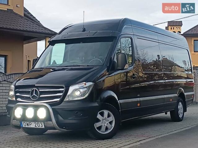 Черный Мерседес Sprinter, объемом двигателя 2.99 л и пробегом 320 тыс. км за 29750 $, фото 1 на Automoto.ua