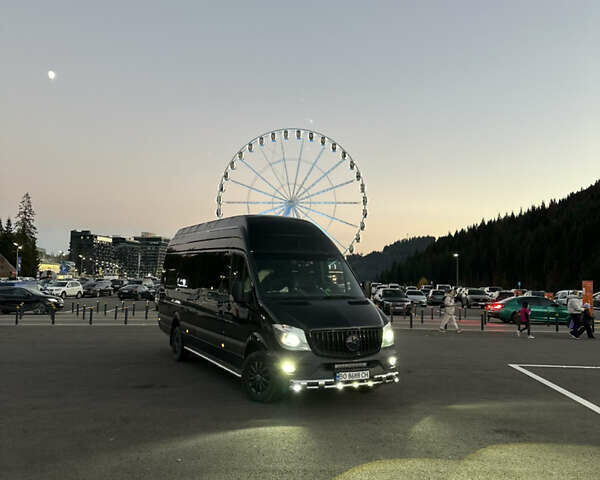 Черный Мерседес Sprinter, объемом двигателя 2.99 л и пробегом 380 тыс. км за 45000 $, фото 1 на Automoto.ua