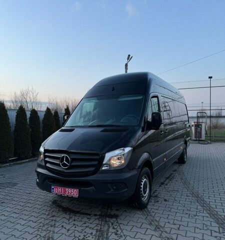 Чорний Мерседес Sprinter, об'ємом двигуна 0 л та пробігом 450 тис. км за 22500 $, фото 1 на Automoto.ua