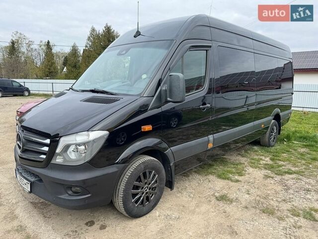 Черный Мерседес Sprinter, объемом двигателя 2.14 л и пробегом 700 тыс. км за 22500 $, фото 1 на Automoto.ua