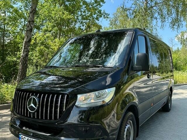 Чорний Мерседес Sprinter, об'ємом двигуна 2.14 л та пробігом 291 тис. км за 26900 $, фото 1 на Automoto.ua