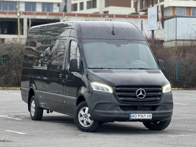 Черный Мерседес Sprinter, объемом двигателя 3 л и пробегом 450 тыс. км за 38500 $, фото 1 на Automoto.ua