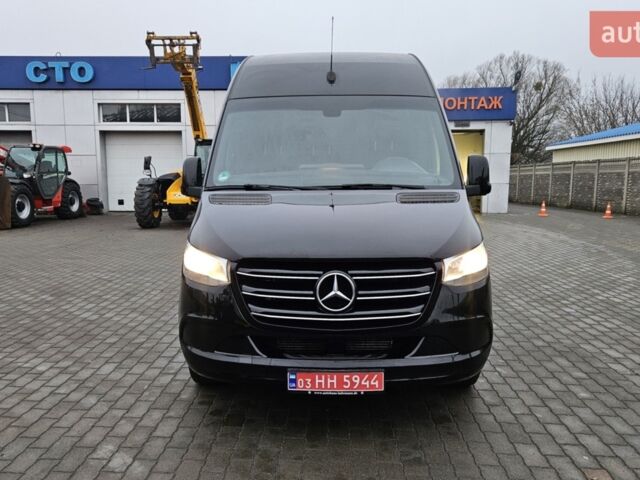 Черный Мерседес Sprinter, объемом двигателя 3 л и пробегом 265 тыс. км за 35000 $, фото 1 на Automoto.ua