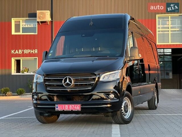 Черный Мерседес Sprinter, объемом двигателя 2 л и пробегом 253 тыс. км за 26700 $, фото 1 на Automoto.ua