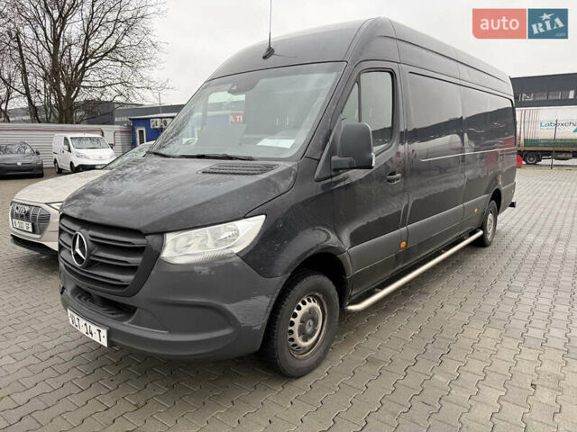 Чорний Мерседес Sprinter, об'ємом двигуна 0 л та пробігом 270 тис. км за 29999 $, фото 1 на Automoto.ua