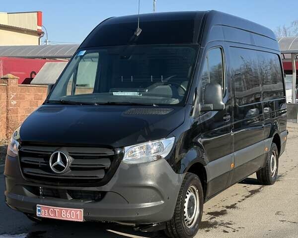 Черный Мерседес Sprinter, объемом двигателя 1.95 л и пробегом 43 тыс. км за 33000 $, фото 1 на Automoto.ua