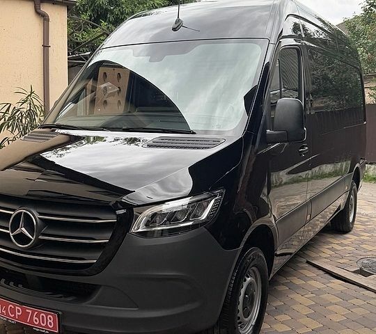 Чорний Мерседес Sprinter, об'ємом двигуна 2 л та пробігом 239 тис. км за 32850 $, фото 1 на Automoto.ua