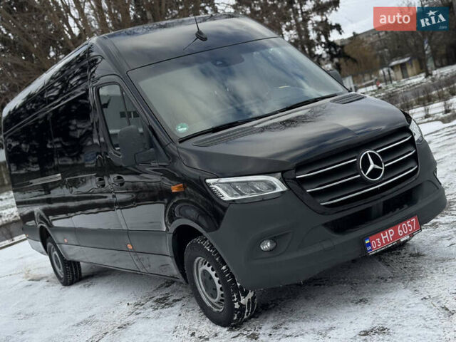 Черный Мерседес Sprinter, объемом двигателя 1.95 л и пробегом 190 тыс. км за 32900 $, фото 1 на Automoto.ua