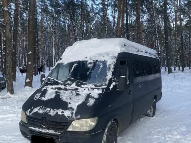 Чорний Мерседес Sprinter, об'ємом двигуна 2.2 л та пробігом 411 тис. км за 1850 $, фото 1 на Automoto.ua