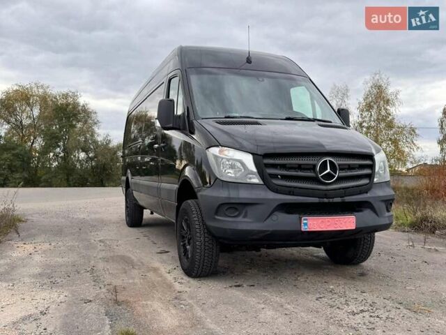 Черный Мерседес Sprinter, объемом двигателя 30 л и пробегом 194 тыс. км за 37300 $, фото 1 на Automoto.ua