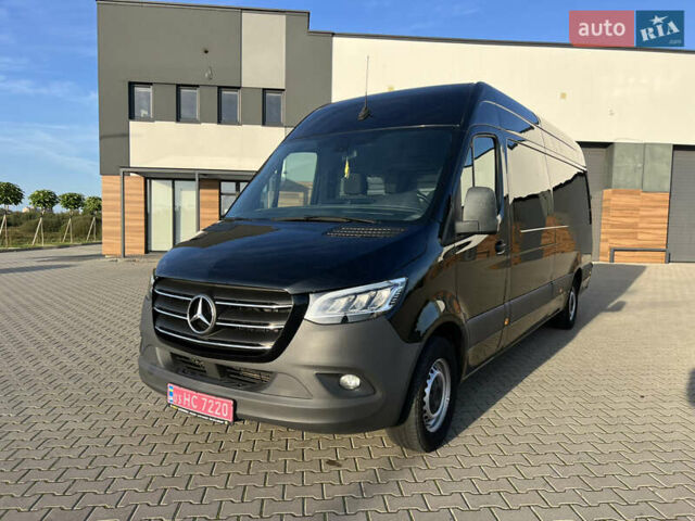 Чорний Мерседес Sprinter, об'ємом двигуна 0 л та пробігом 370 тис. км за 25800 $, фото 1 на Automoto.ua
