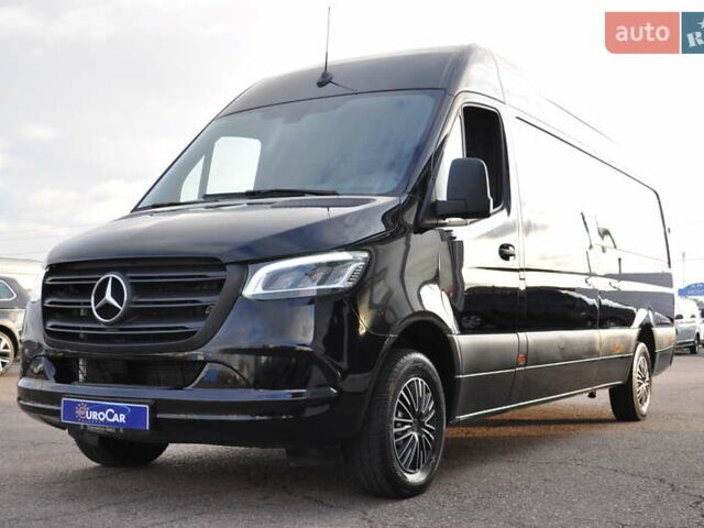 Чорний Мерседес Sprinter, об'ємом двигуна 2 л та пробігом 281 тис. км за 35000 $, фото 1 на Automoto.ua