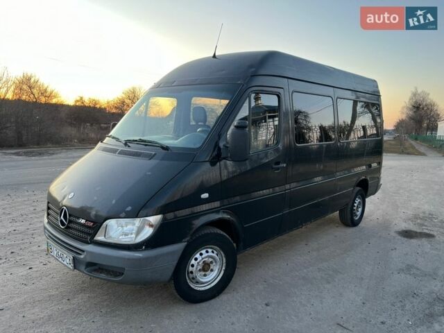 Черный Мерседес Sprinter, объемом двигателя 2.69 л и пробегом 616 тыс. км за 5500 $, фото 1 на Automoto.ua