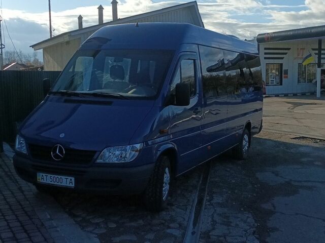 Черный Мерседес Sprinter, объемом двигателя 2.1 л и пробегом 850 тыс. км за 9350 $, фото 1 на Automoto.ua