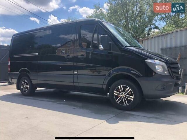Чорний Мерседес Sprinter, об'ємом двигуна 2.2 л та пробігом 260 тис. км за 22000 $, фото 1 на Automoto.ua