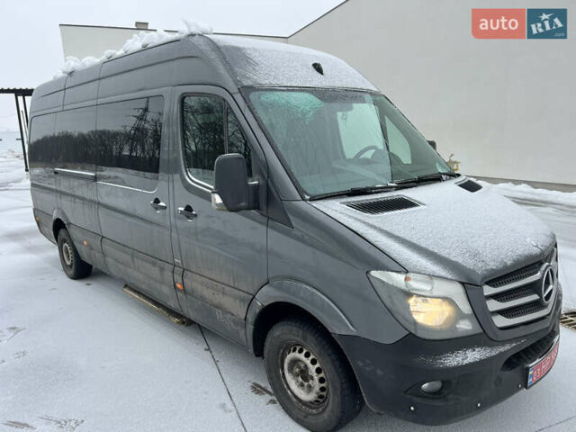 Черный Мерседес Sprinter, объемом двигателя 0 л и пробегом 249 тыс. км за 28500 $, фото 1 на Automoto.ua