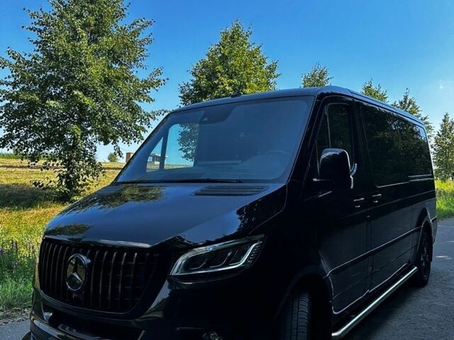 Черный Мерседес Sprinter, объемом двигателя 2.14 л и пробегом 231 тыс. км за 38000 $, фото 1 на Automoto.ua