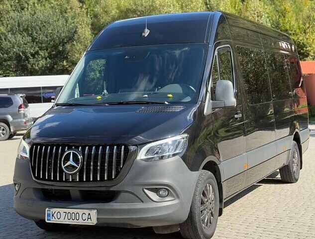 Чорний Мерседес Sprinter, об'ємом двигуна 2.99 л та пробігом 184 тис. км за 51000 $, фото 1 на Automoto.ua