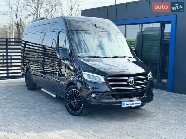 Черный Мерседес Sprinter, объемом двигателя 2.2 л и пробегом 164 тыс. км за 57900 $, фото 1 на Automoto.ua
