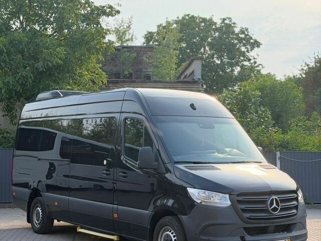 Чорний Мерседес Sprinter, об'ємом двигуна 2.2 л та пробігом 274 тис. км за 35892 $, фото 1 на Automoto.ua