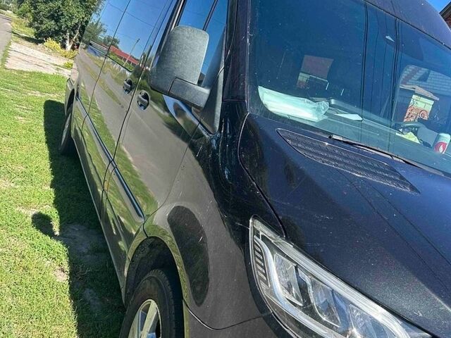 Черный Мерседес Sprinter, объемом двигателя 2 л и пробегом 280 тыс. км за 45000 $, фото 1 на Automoto.ua