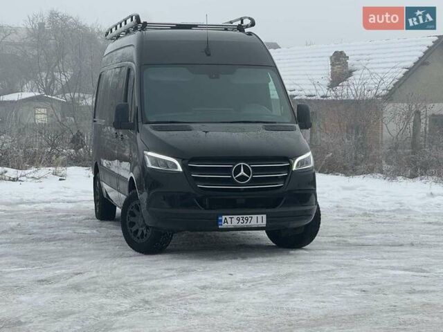 Черный Мерседес Sprinter, объемом двигателя 2 л и пробегом 85 тыс. км за 39800 $, фото 1 на Automoto.ua