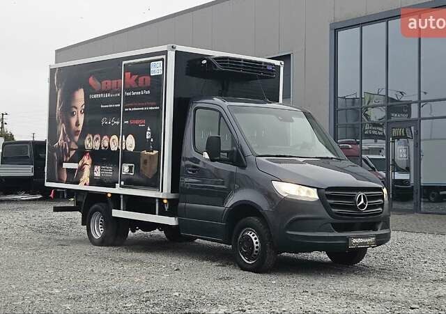 Чорний Мерседес Sprinter, об'ємом двигуна 2.2 л та пробігом 174 тис. км за 33800 $, фото 1 на Automoto.ua