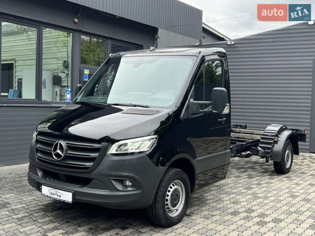 Черный Мерседес Sprinter, объемом двигателя 2.2 л и пробегом 299 тыс. км за 24500 $, фото 1 на Automoto.ua