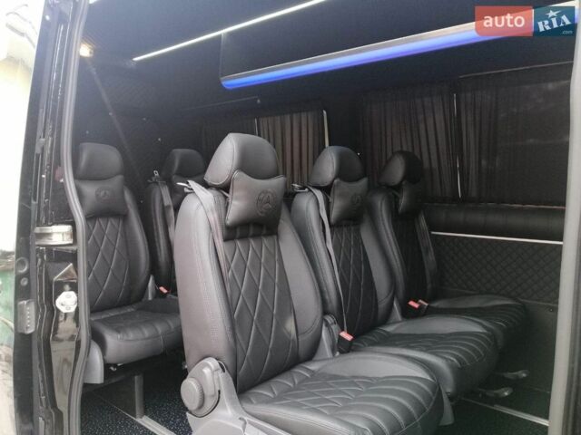 Черный Мерседес Sprinter, объемом двигателя 2.2 л и пробегом 610 тыс. км за 27500 $, фото 1 на Automoto.ua