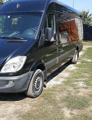 Чорний Мерседес Sprinter, об'ємом двигуна 3 л та пробігом 490 тис. км за 40000 $, фото 1 на Automoto.ua