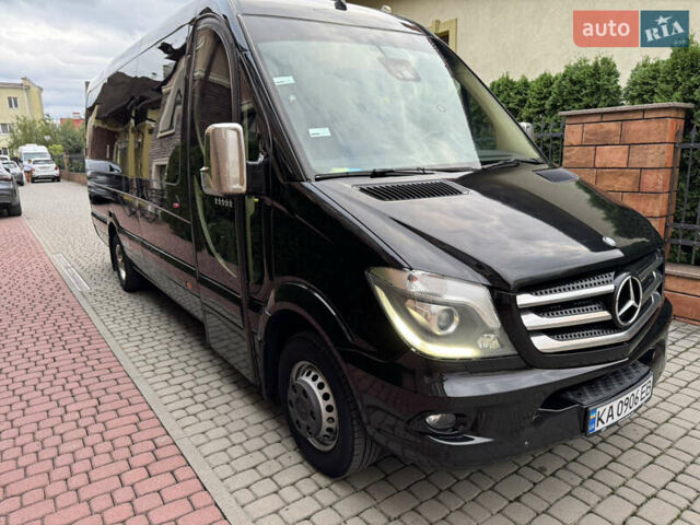 Черный Мерседес Sprinter, объемом двигателя 2.99 л и пробегом 605 тыс. км за 44000 $, фото 1 на Automoto.ua