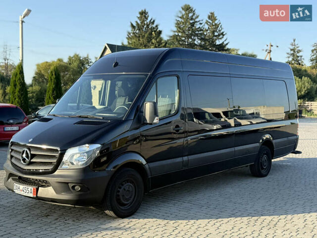 Черный Мерседес Sprinter, объемом двигателя 2.14 л и пробегом 309 тыс. км за 29500 $, фото 1 на Automoto.ua