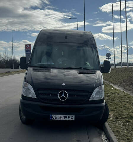 Черный Мерседес Sprinter, объемом двигателя 3.22 л и пробегом 750 тыс. км за 11500 $, фото 1 на Automoto.ua