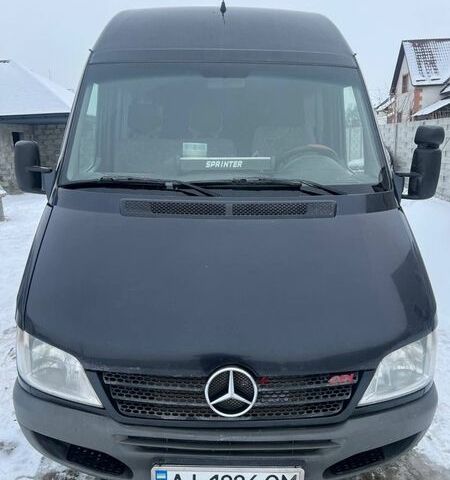 Чорний Мерседес Sprinter, об'ємом двигуна 2.7 л та пробігом 692 тис. км за 15500 $, фото 1 на Automoto.ua