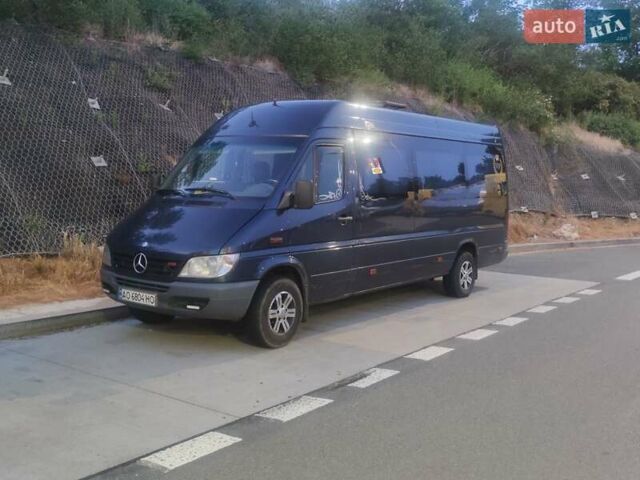 Черный Мерседес Sprinter, объемом двигателя 2.1 л и пробегом 907 тыс. км за 7500 $, фото 1 на Automoto.ua