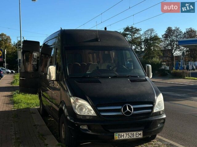 Чорний Мерседес Sprinter, об'ємом двигуна 3 л та пробігом 439 тис. км за 16300 $, фото 1 на Automoto.ua