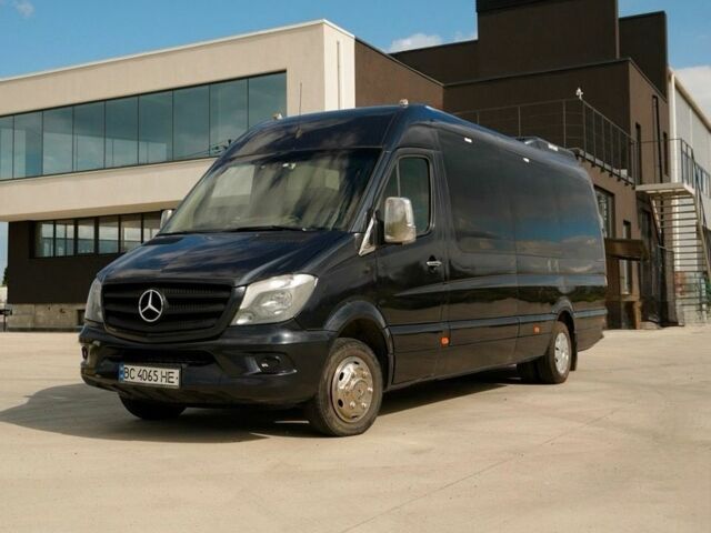 Черный Мерседес Sprinter, объемом двигателя 2.99 л и пробегом 700 тыс. км за 29900 $, фото 1 на Automoto.ua